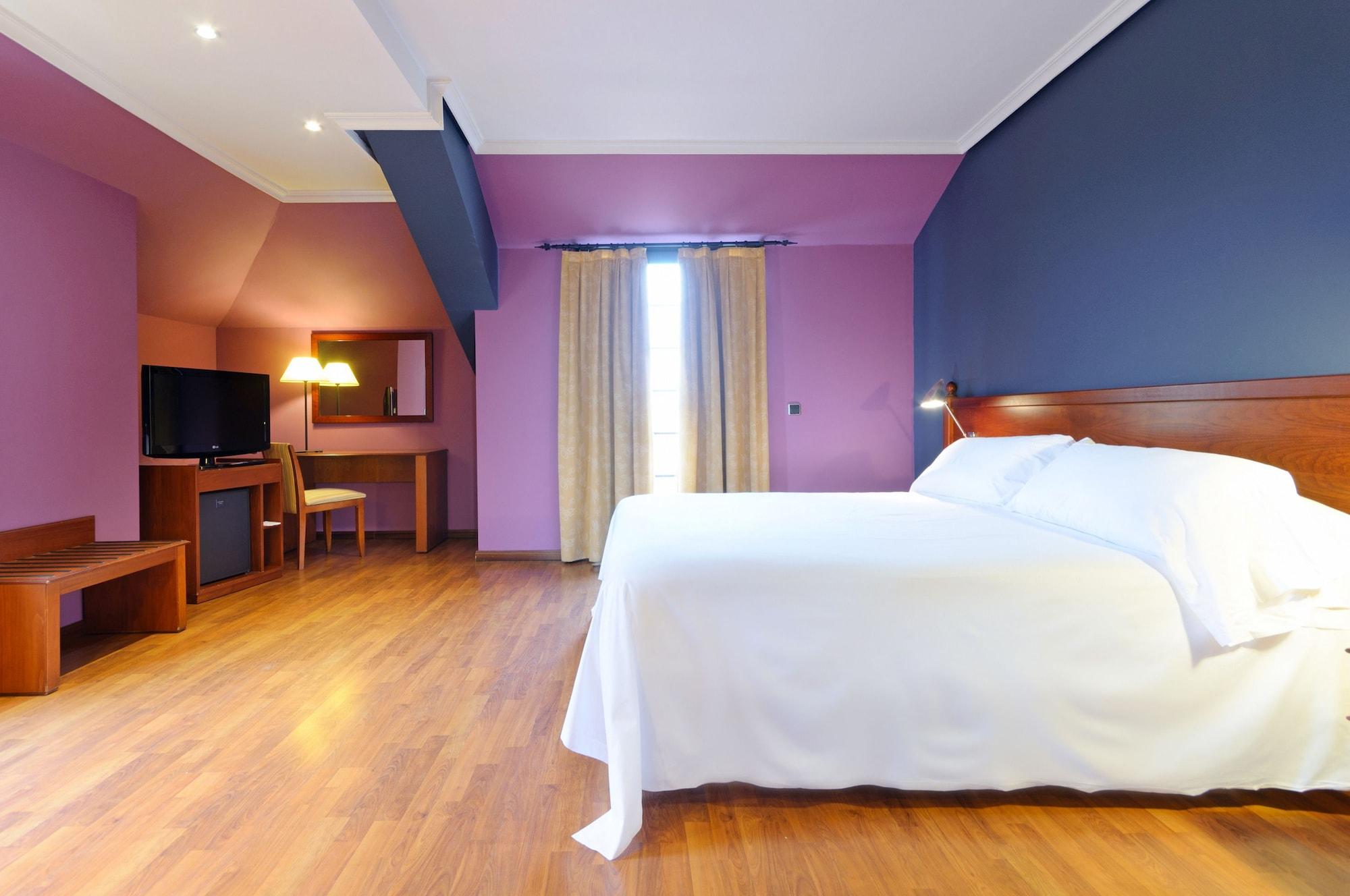 Segovia Sierra De Guadarrama Hotel Los Angeles de San Rafael Room photo