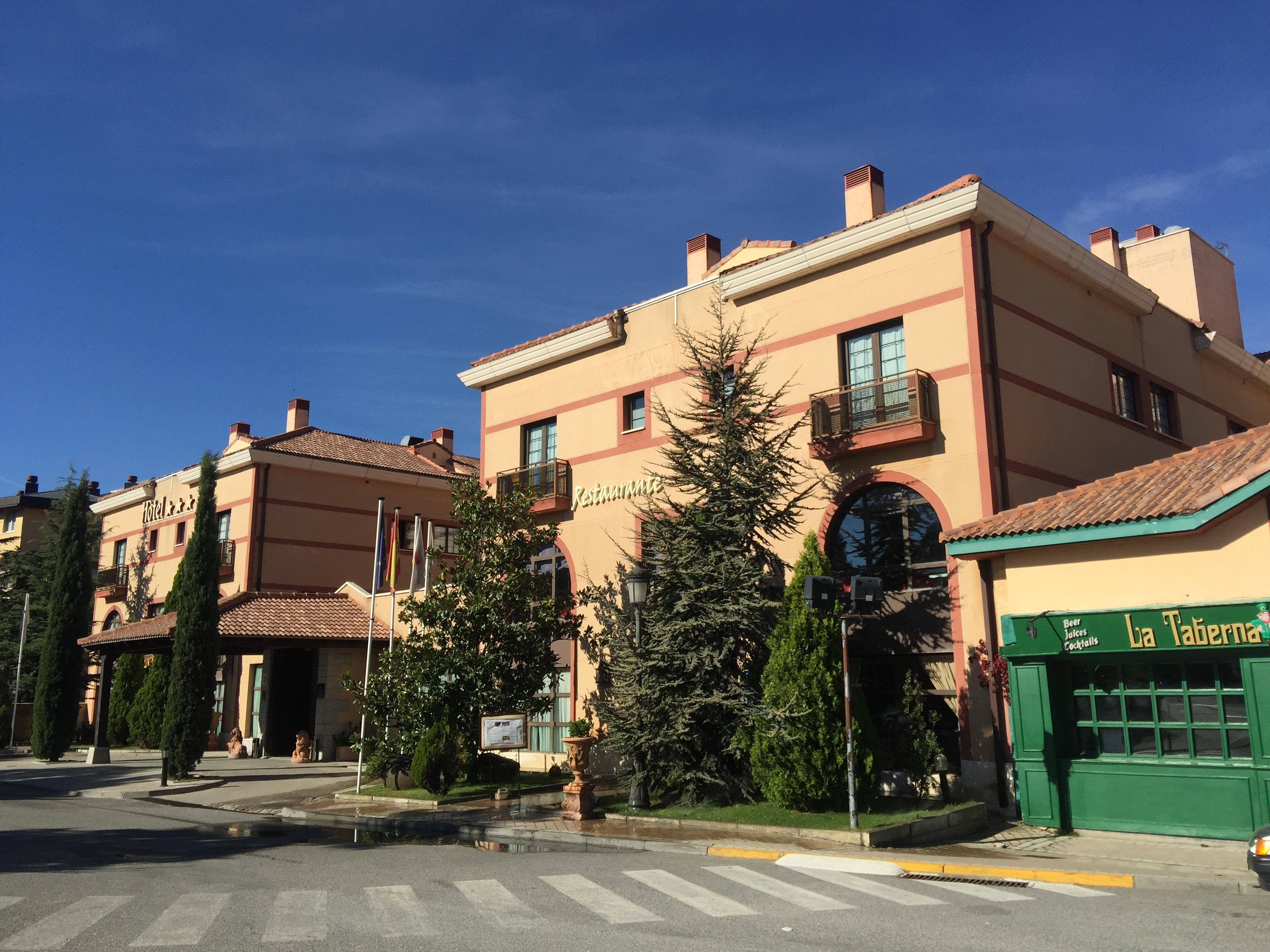 Segovia Sierra De Guadarrama Hotel Los Angeles de San Rafael Exterior photo